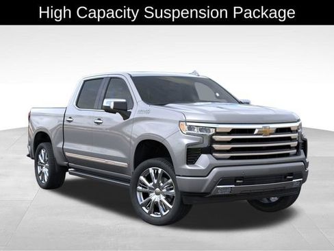 New 2026 Chevrolet Silverado 1500 High Country AWD/4WD image 8