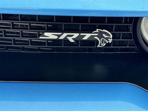 Used 2019 Dodge Challenger SRT Hellcat Redeye image 29