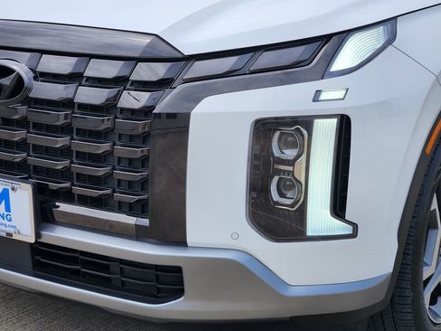 Used 2024 Hyundai Palisade SEL w/ Premium Package FWD image 10