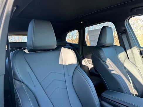 New 2026 BMW X1 xDrive28i w/ Technology Package AWD/4WD image 27