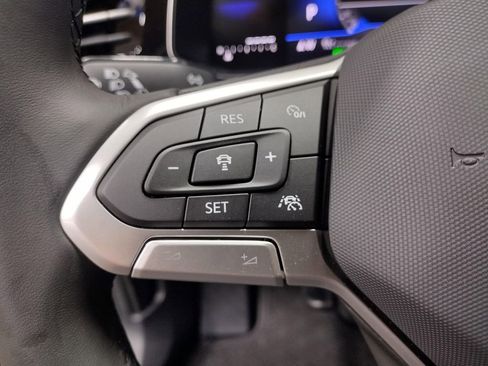 New 2025 Volkswagen Jetta SE image 22