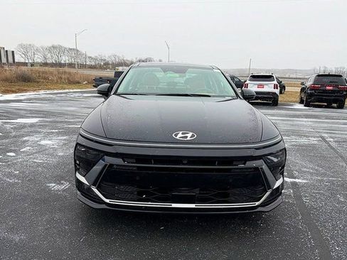 New 2026 Hyundai Sonata Limited image 2