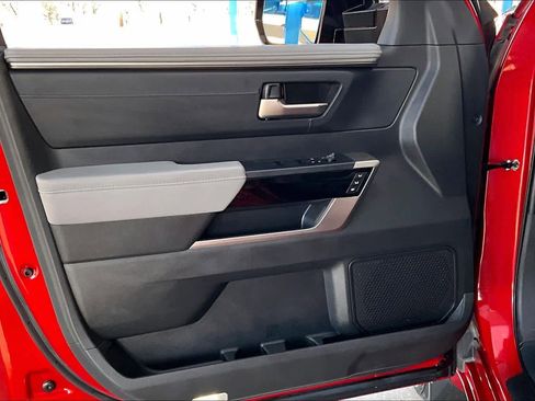 Used 2024 Toyota Tundra Limited image 22