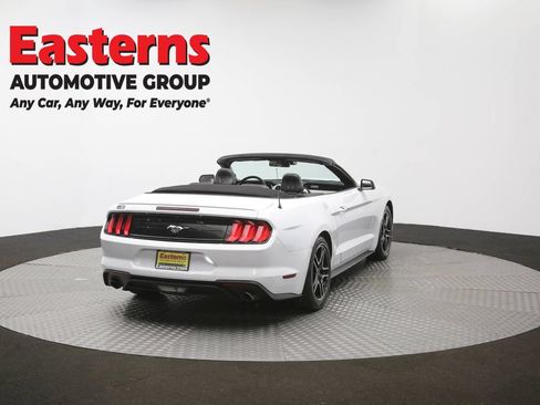 Used 2022 Ford Mustang Premium RWD image 37