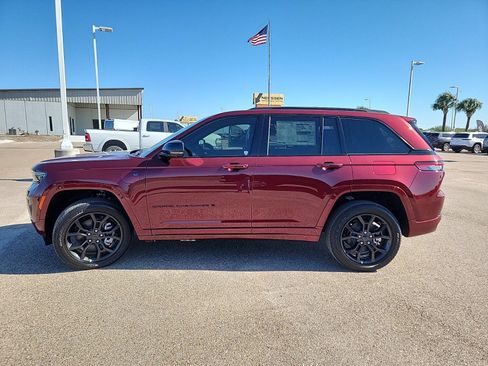 Used 2025 Jeep Grand Cherokee Limited 4xe AWD/4WD image 6
