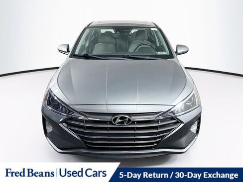 Used 2019 Hyundai Elantra Value Edition FWD image 2