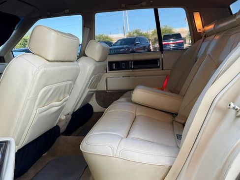 Used 1989 Cadillac De Ville Sedan FWD image 43