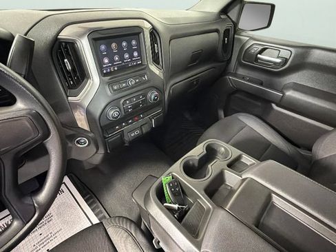 Certified 2024 Chevrolet Silverado 1500 Custom AWD/4WD image 19