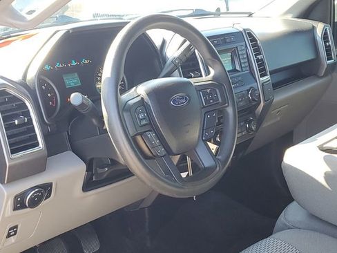 Used 2015 Ford F150 XLT AWD/4WD image 7