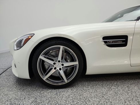 Used 2018 Mercedes-Benz AMG GT Roadster image 26