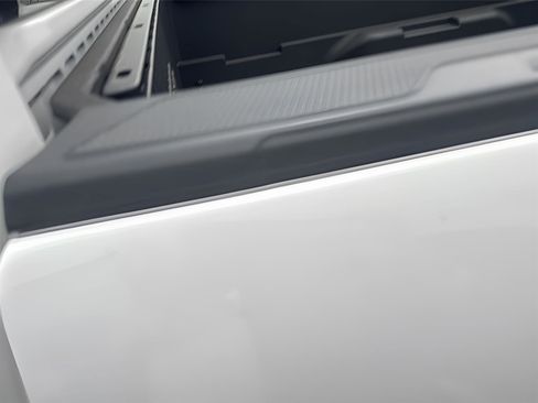 Used 2024 Toyota Tacoma TRD Off-Road AWD/4WD image 14