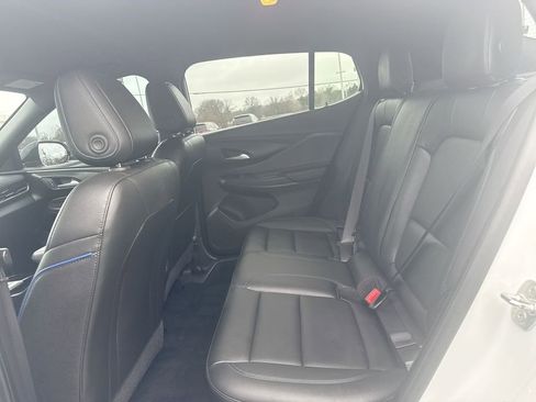 Certified 2024 Buick Envista Sport Touring w/ Convenience I Package image 21