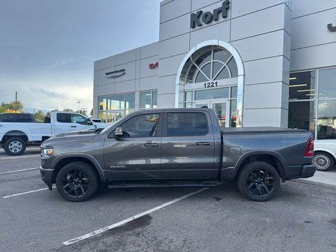 Used 2022 RAM 1500 Laramie AWD/4WD image 2