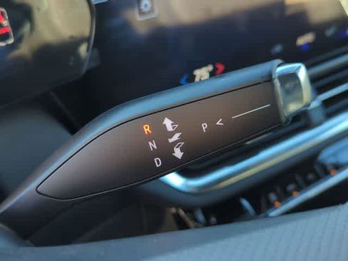 New 2026 Chevrolet Equinox EV LT image 16