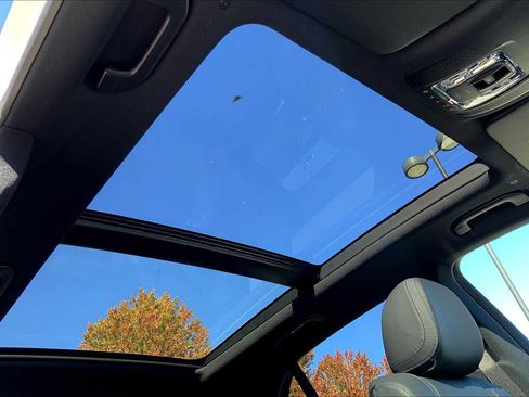 Used 2026 Mercedes-Benz GLE 450 4MATIC image 11