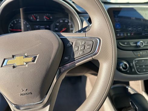 Used 2024 Chevrolet Malibu LT image 13