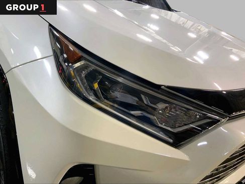 Certified 2021 Toyota RAV4 XSE AWD/4WD image 28