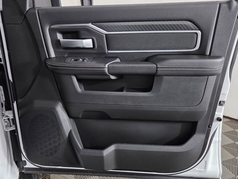 New 2025 RAM 2500 Big Horn image 32