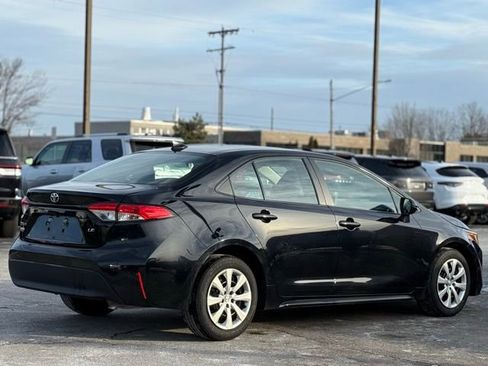 Used 2023 Toyota Corolla LE image 37