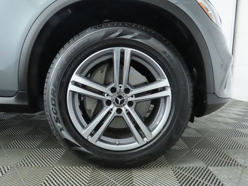 Certified 2021 Mercedes-Benz GLC 300 4MATIC image 34