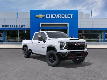 New 2026 Chevrolet Silverado 2500 ZR2 w/ LPO, Dark Essentials Package