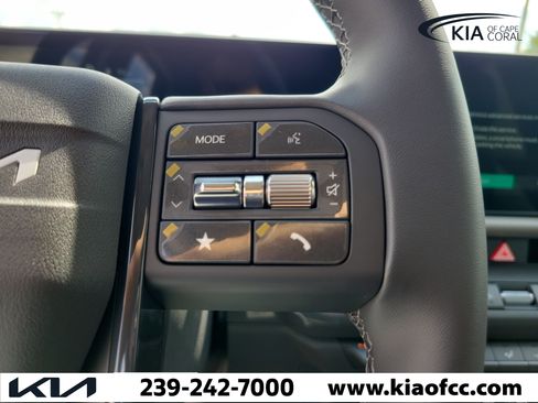 New 2027 Kia Seltos S FWD image 23