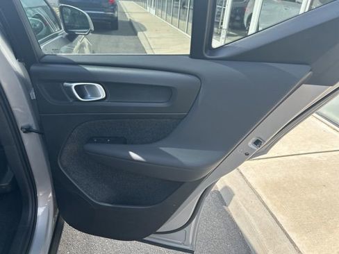 Certified 2025 Volvo XC40 B5 Plus image 12