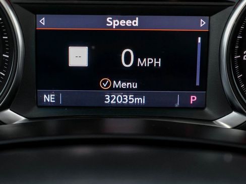 Used 2023 Chevrolet Equinox RS w/ RS Leather Package image 19