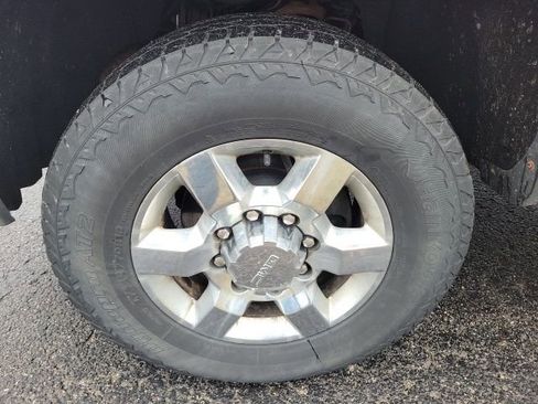 Used 2018 GMC Sierra 2500 SLE w/ SLE Convenience Package AWD/4WD image 9