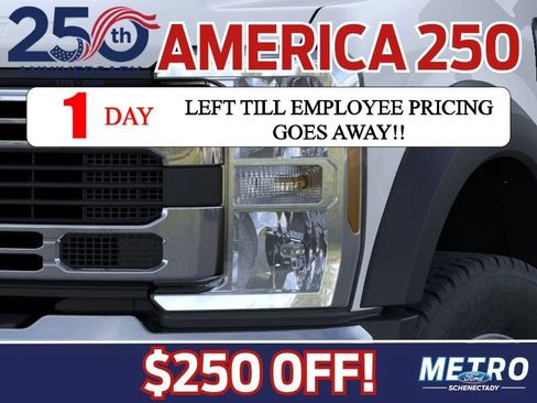 New 2026 Ford F550 4x4 Supercab Super Duty image 18