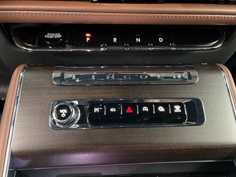 New 2026 Lincoln Aviator Reserve w/ Jet Appearance Package image 14