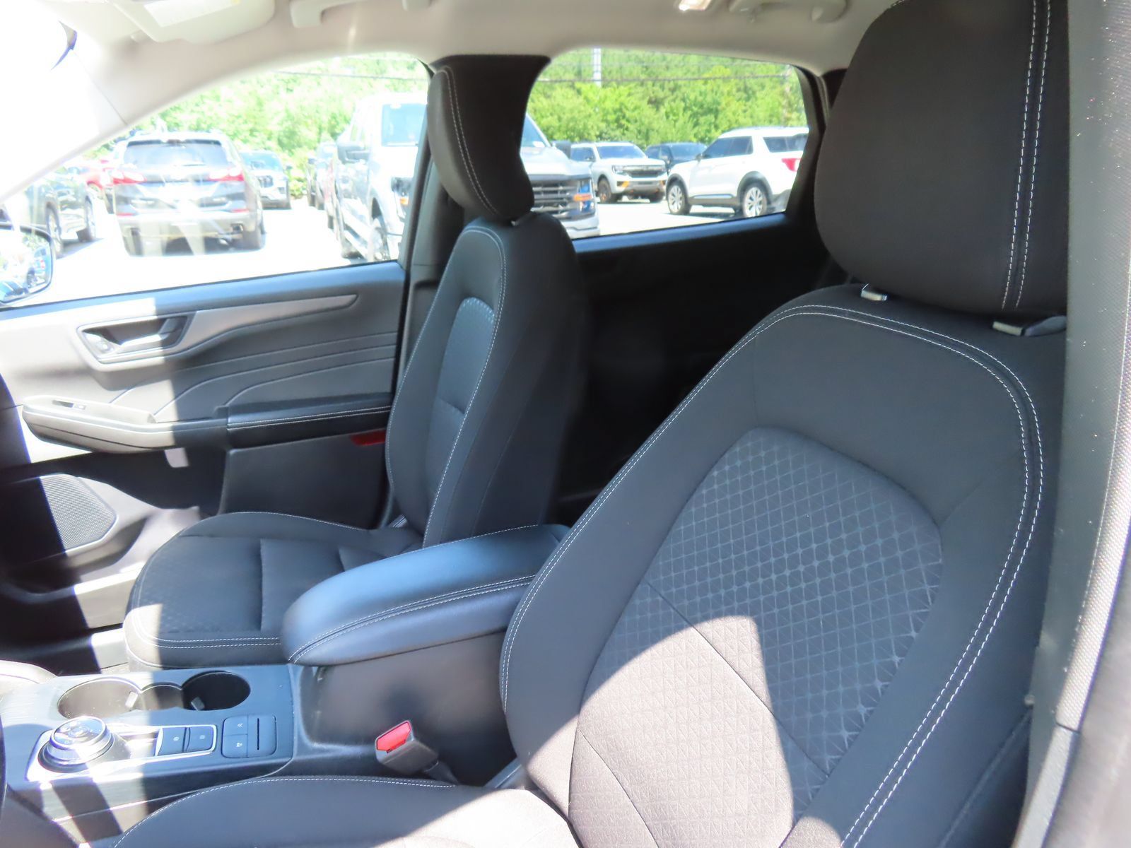 Certified 2024 Ford Escape Active AWD/4WD image 27