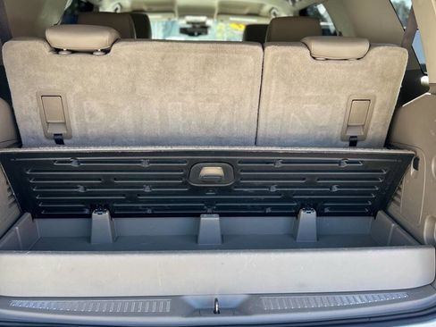 Used 2017 Chevrolet Tahoe LT image 7