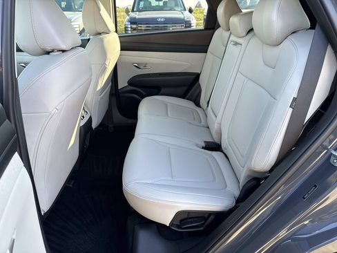 Certified 2025 Hyundai Tucson SEL image 22