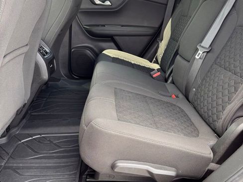 Used 2019 Chevrolet Blazer LT FWD image 10