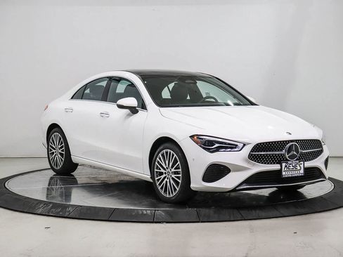 Certified 2025 Mercedes-Benz CLA 250 image 5