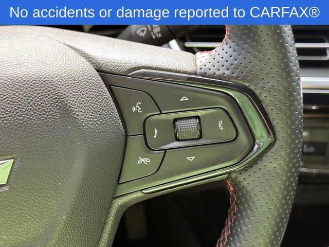 Used 2024 Chevrolet Trax RS FWD image 24