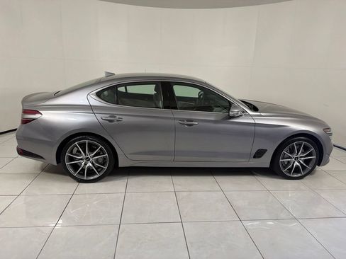 Used 2025 Genesis G70 2.5T RWD image 4