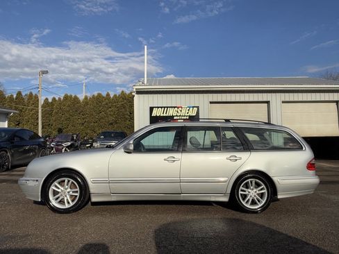 Used 2002 Mercedes-Benz E 320 Wagon image 7