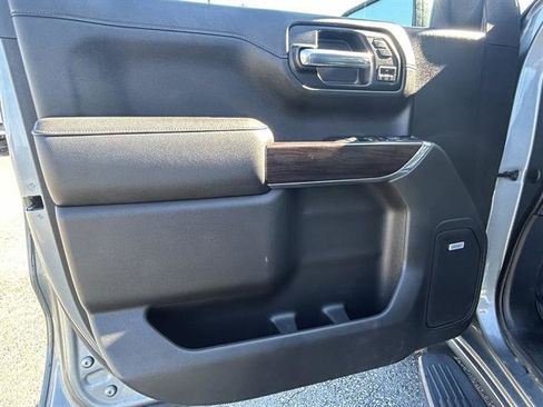 Used 2019 GMC Sierra 1500 SLT w/ SLT Premium Plus Package image 29