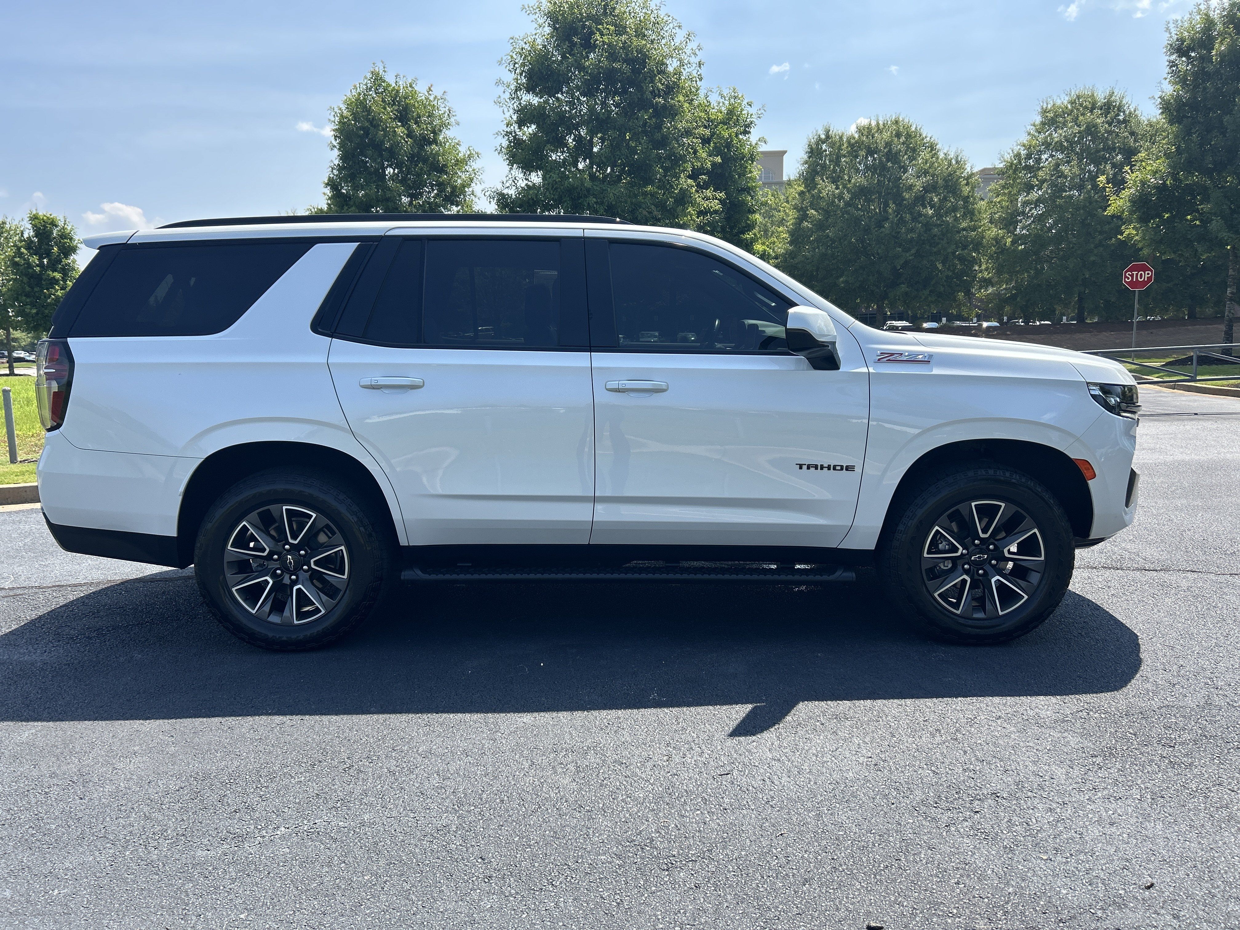 Used 2021 Chevrolet Tahoe Z71 AWD/4WD image 10