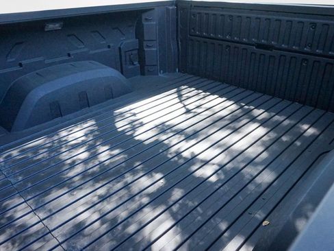 Used 2025 GMC Sierra 1500 Denali Ultimate image 27