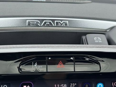 New 2026 RAM 1500 Laramie AWD/4WD image 19