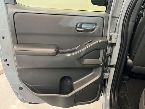 New 2026 Nissan Frontier PRO-4X w/ Tow Package AWD/4WD image 18