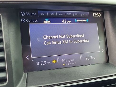 Used 2018 Nissan Pathfinder S image 15