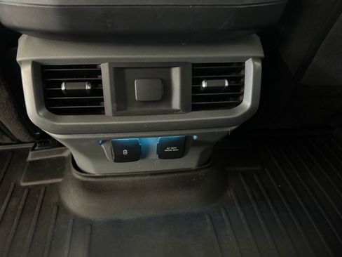 Used 2021 Ford F150 XLT w/ Equipment Group 302A High image 12