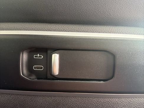 New 2026 BMW X6 M60i AWD/4WD image 17