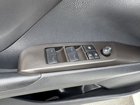 Used 2023 Toyota Camry LE image 11