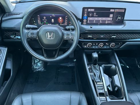 Used 2023 Honda Accord EX-L image 15