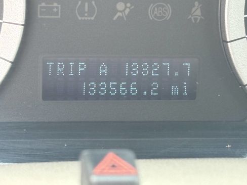 Used 2011 Ford Escape XLT image 13